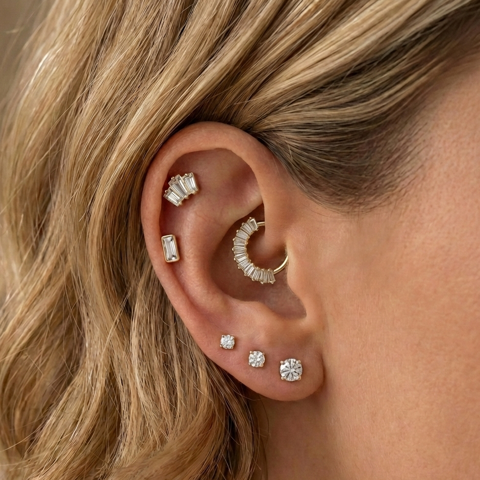 Safa - Titanium Baguette Daith/ Septum Ring