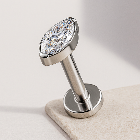 Anna - Titanium Marquise Stud