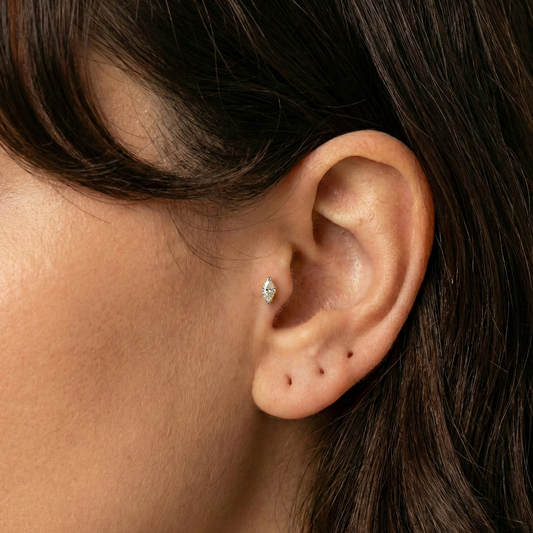 Anna - Titanium Marquise Stud
