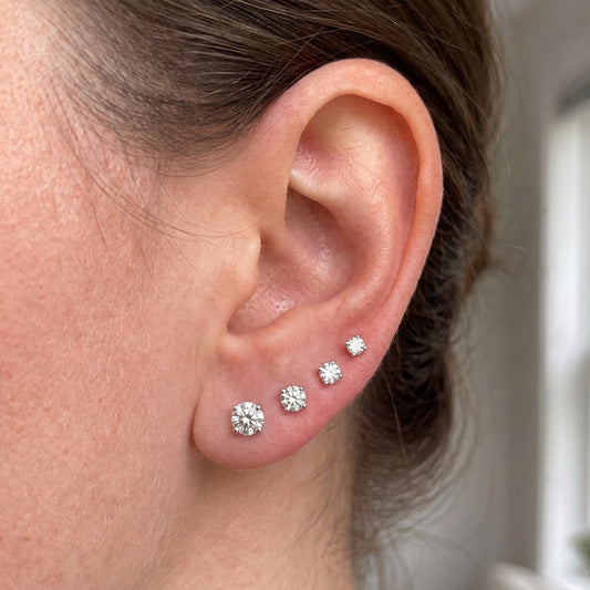 Sia - Titanium Studs (Butterfly Back)
