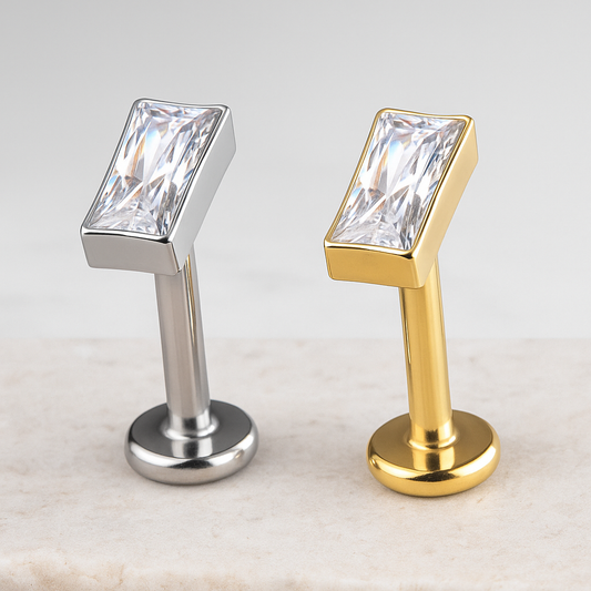 Erica - Titanium Baguette Stud