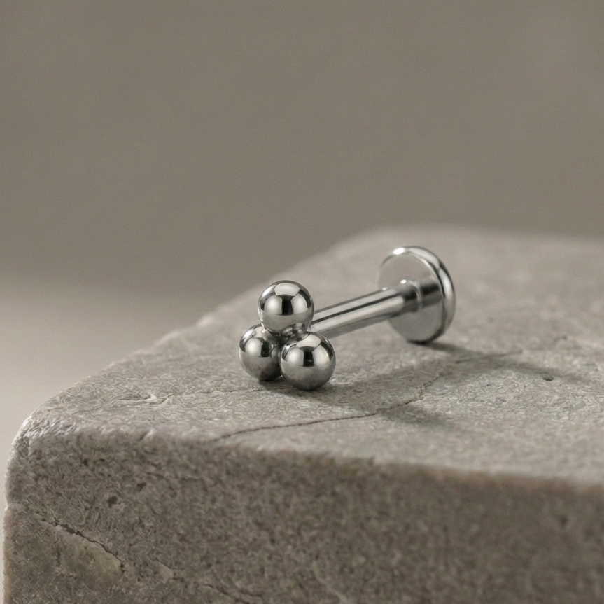 Calista - Titanium Trinity Ball Stud