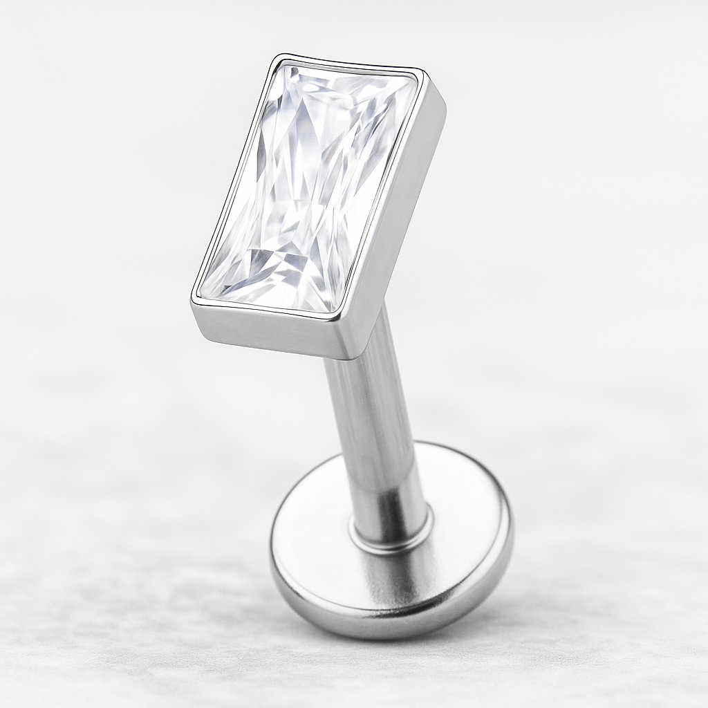 Erica - Titanium Baguette Stud