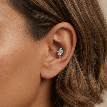 Lena - Titanium Cluster Stud