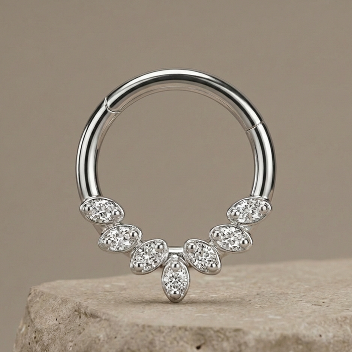 Liana - Titanium Wreath Daith Ring