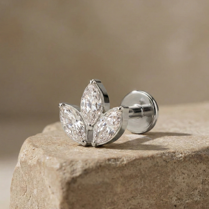 Maha - Titanium 3 Leaf Stud
