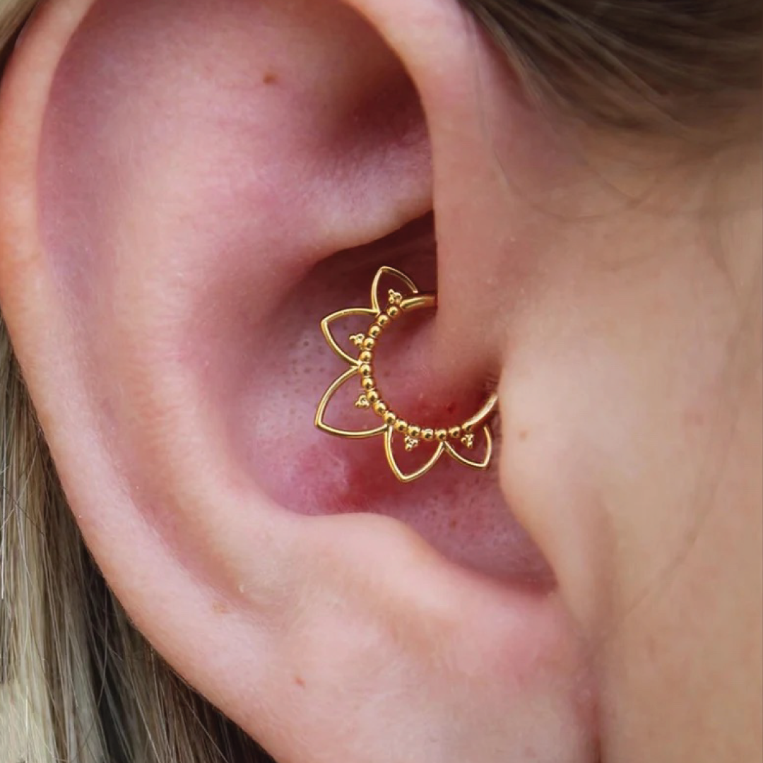 Nika - Titanium Mandala Daith / Septum Ring – Cura - Piercing Jewellery