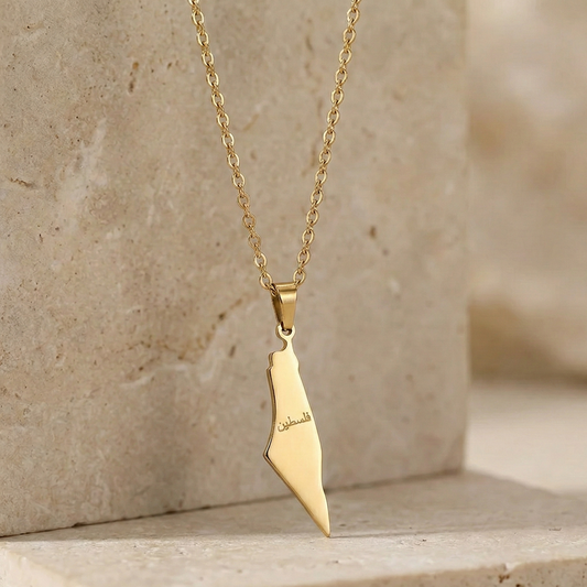 Palestine Necklace with English/Arabic – hypoallergenic piercing jewellery by Cura