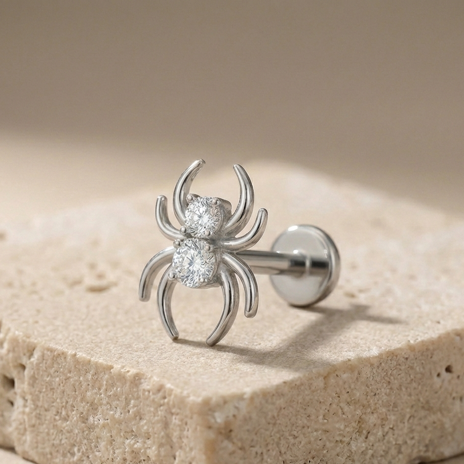 Sera - Titanium Spider Stud