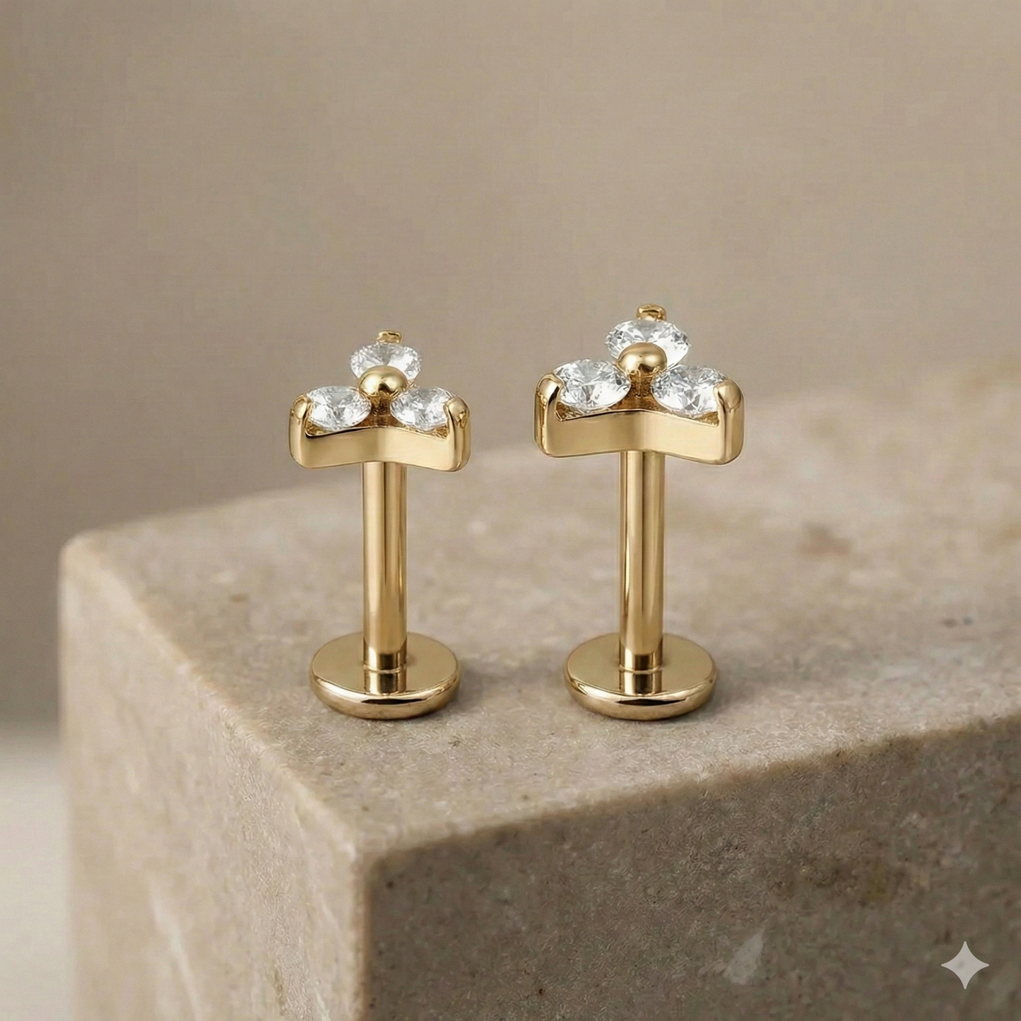 Trinity - Titanium Tristone Stud