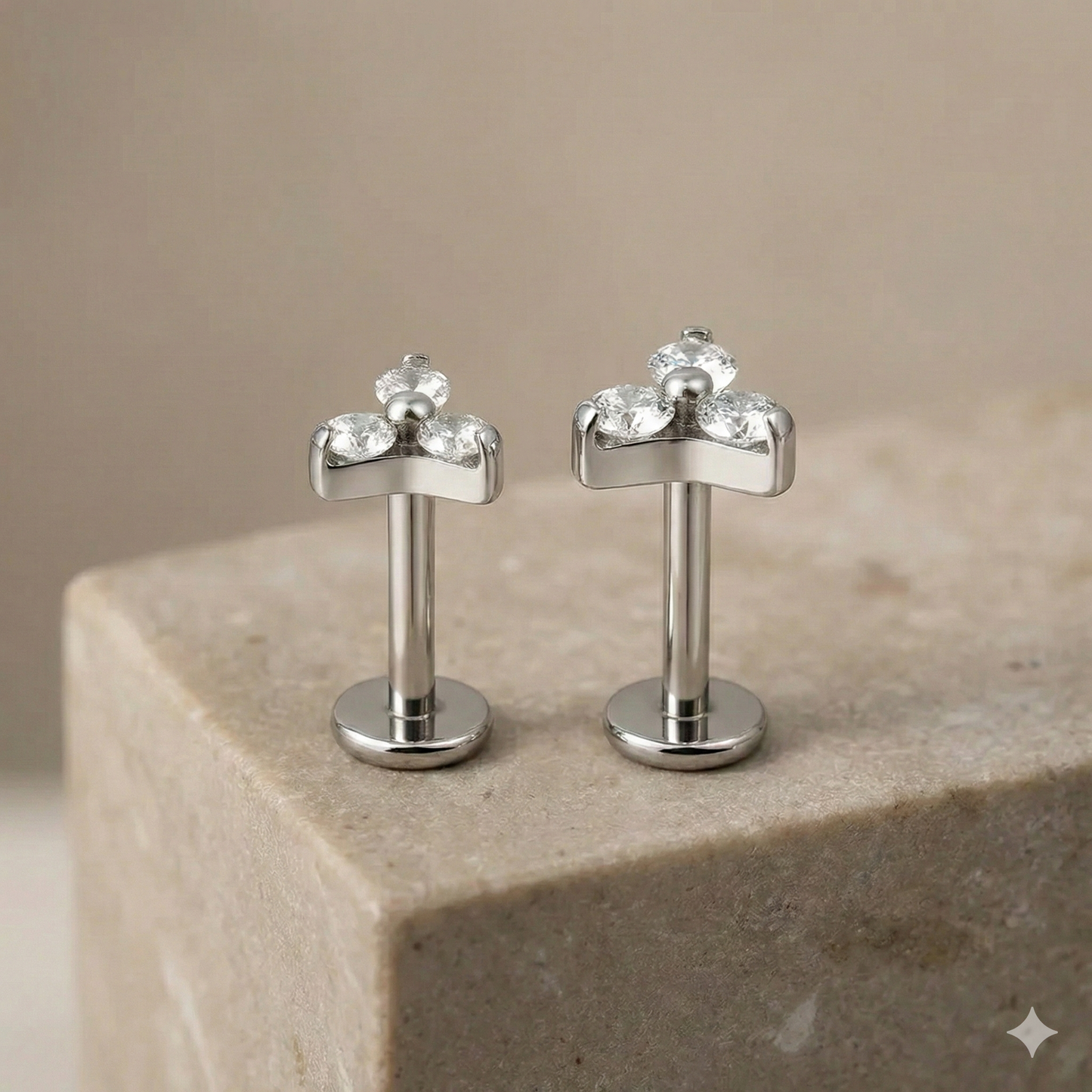 Trinity - Titanium Tristone Stud