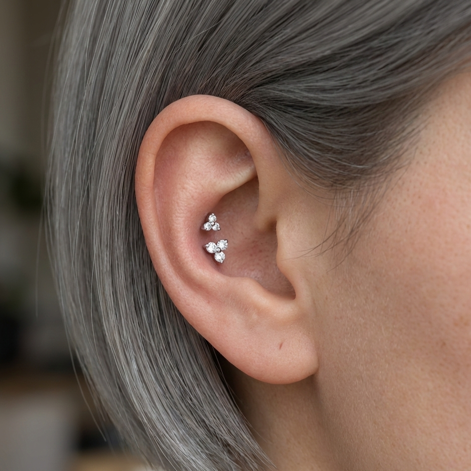 Trinity - Titanium Tristone Stud