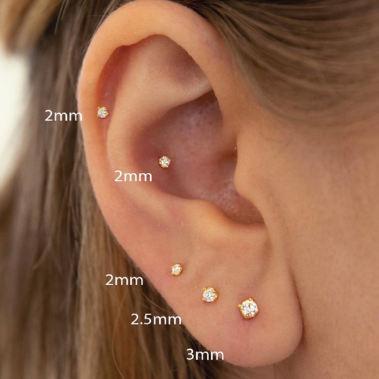Sara - Titanium Threadless Stud